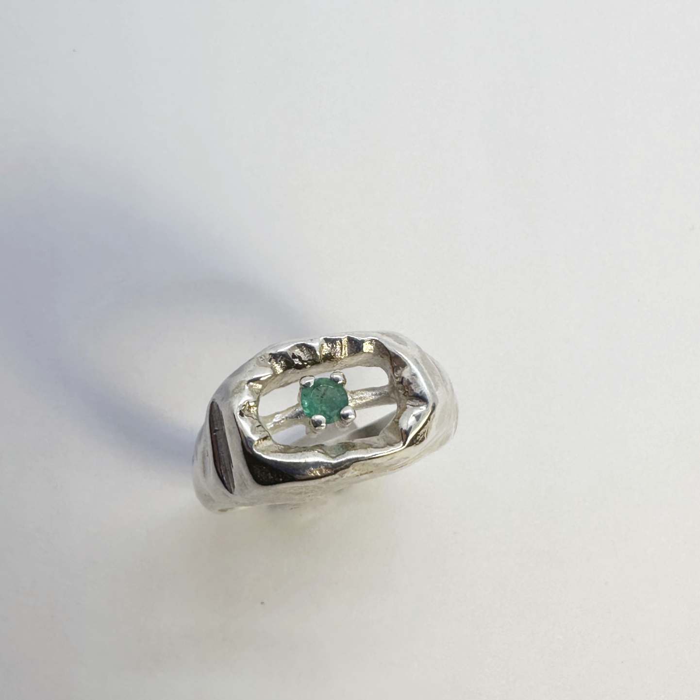 FR.021 / Fragmentary ring collection