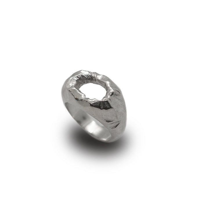 FR.09 / Fragmentary ring collection