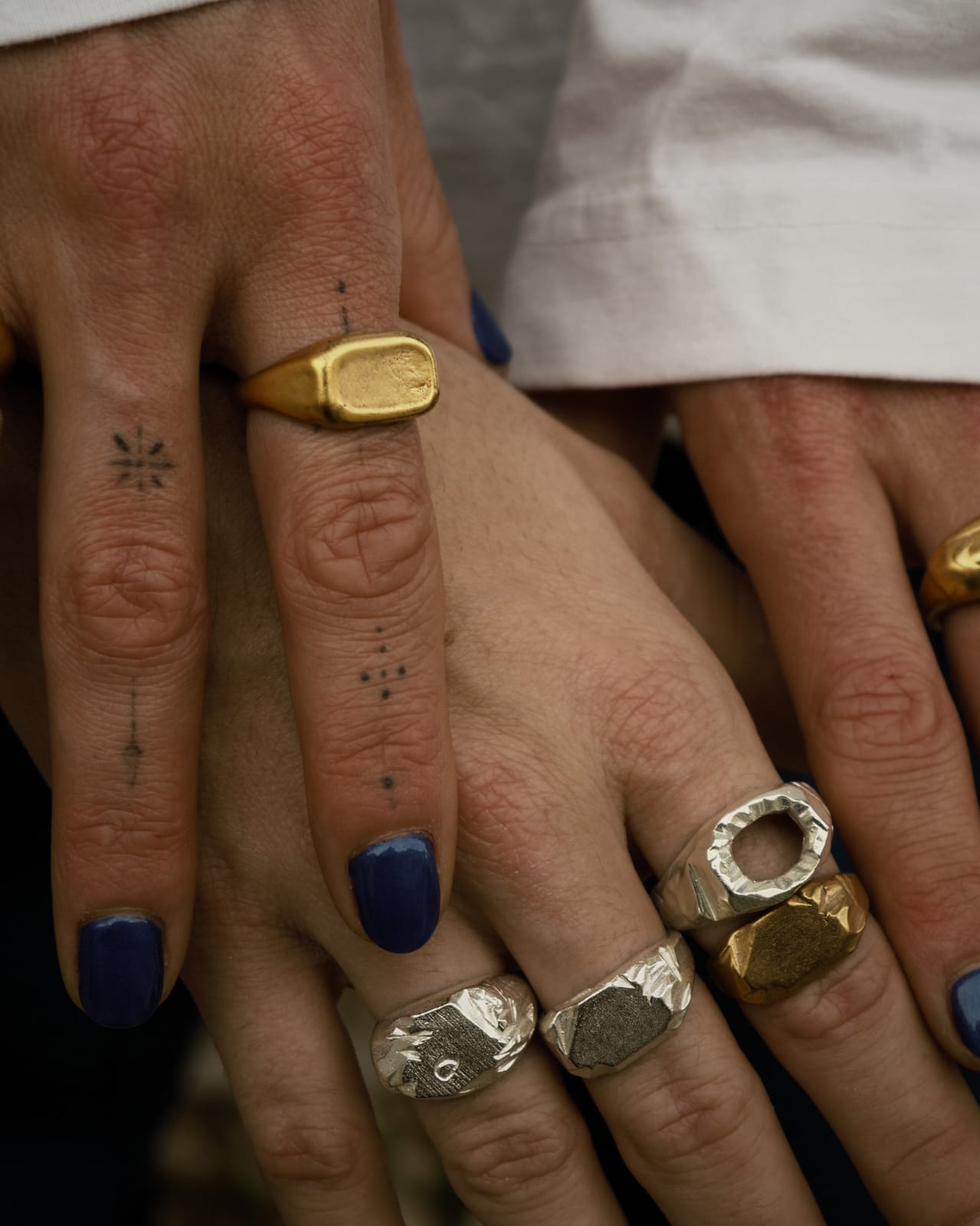 FR.011 / Fragmentary ring collection