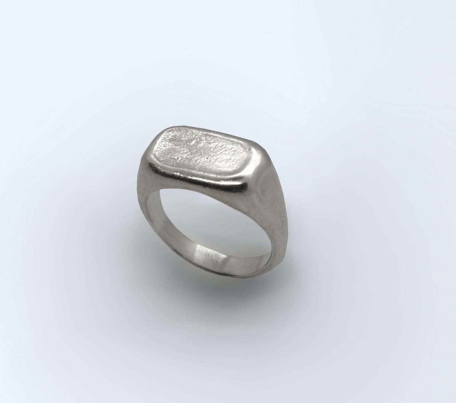 MC.017 / Melted city ring collection